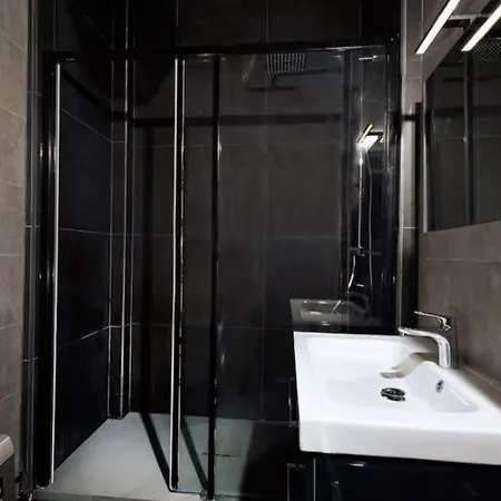 Apartment Hyper Center 85m2, The Atypical Haussmann 5* *